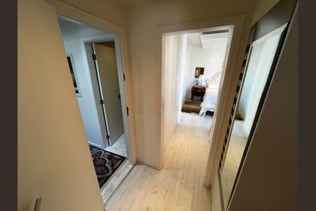 Apartamento à venda com 94m², 3 quartos e 2 vagasCorredor da Suite