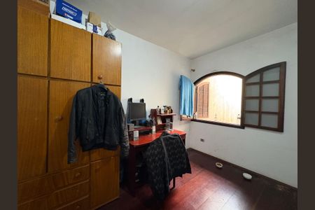 Casa à venda com 170m², 3 quartos e 2 vagas Casa à venda com 170m², 3 quartos e 2 vagasQuarto 2