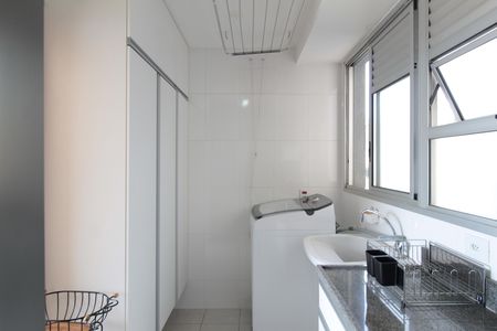 Apartamento à venda com 75m², 2 quartos e 1 vagaCozinha e Área de Serviço