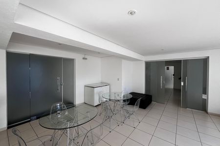 Apartamento à venda com 75m², 2 quartos e 1 vaga Apartamento à venda com 75m², 2 quartos e 1 vagaSalão de Festas