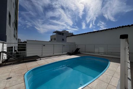 Apartamento à venda com 75m², 2 quartos e 1 vaga Apartamento à venda com 75m², 2 quartos e 1 vagaPiscina