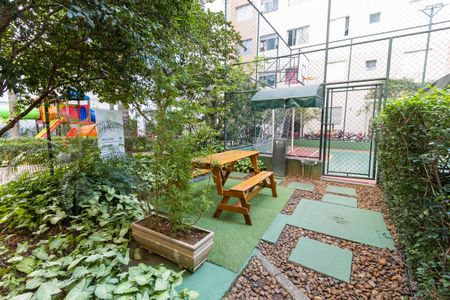 Apartamento à venda com 42m², 2 quartos e sem vagaÁrea comum