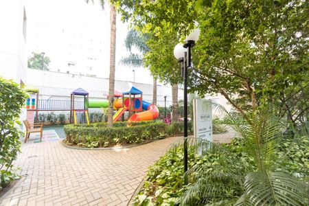 Apartamento à venda com 42m², 2 quartos e sem vagaÁrea comum