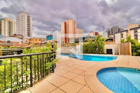 Apartamento à venda com 84m², 3 quartos e 2 vagas Apartamento à venda com 84m², 3 quartos e 2 vagasÁrea comum - Piscina