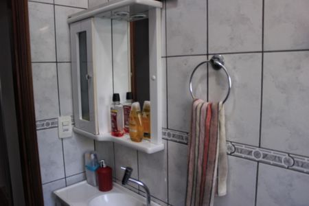 Casa à venda com 185m², 3 quartos e 2 vagasBanheiro social