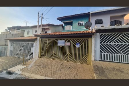 Casa à venda com 185m², 3 quartos e 2 vagasFachada 