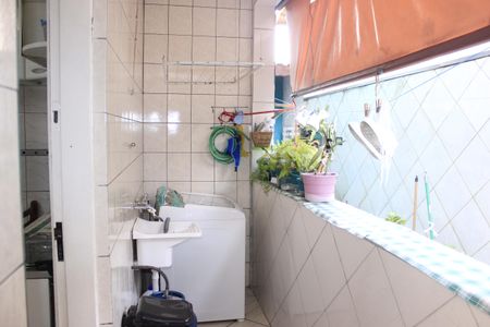 Casa à venda com 185m², 3 quartos e 2 vagasÁrea de Serviço