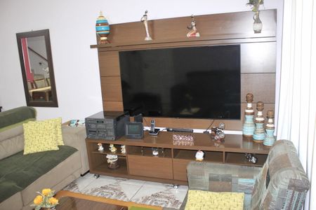 Sala de casa à venda com 3 quartos, 185m² em Residencial Cerconi, Guarulhos