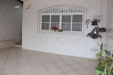 Casa à venda com 185m², 3 quartos e 2 vagasGaragem