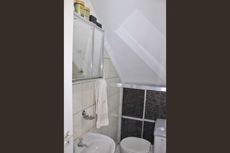 Casa à venda com 185m², 3 quartos e 2 vagasLavabo