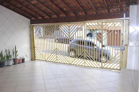 Casa à venda com 185m², 3 quartos e 2 vagasGaragem