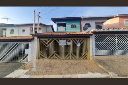 Casa à venda com 185m², 3 quartos e 2 vagasFachada 