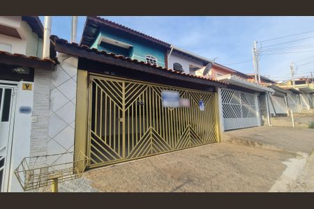 Casa à venda com 185m², 3 quartos e 2 vagasFachada 