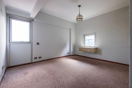 Apartamento à venda com 162m², 4 quartos e 2 vagas Apartamento à venda com 162m², 4 quartos e 2 vagasSuíte