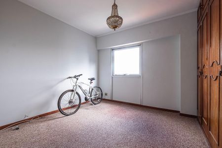Apartamento à venda com 162m², 4 quartos e 2 vagas Apartamento à venda com 162m², 4 quartos e 2 vagasQuarto 1