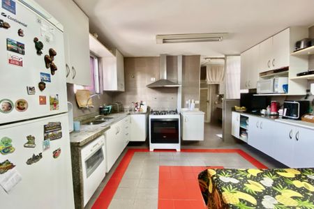 Apartamento à venda com 205m², 3 quartos e 1 vagaCozinha