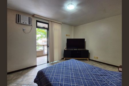 Apartamento à venda com 198m², 4 quartos e 3 vagas Apartamento à venda com 198m², 4 quartos e 3 vagasSuíte 3