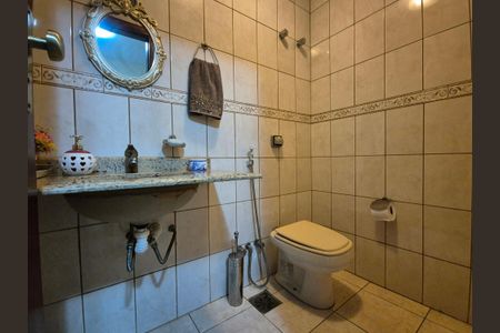 Apartamento à venda com 198m², 4 quartos e 3 vagas Apartamento à venda com 198m², 4 quartos e 3 vagasLavabo