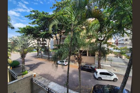 Apartamento à venda com 198m², 4 quartos e 3 vagas Apartamento à venda com 198m², 4 quartos e 3 vagasVista da Varanda