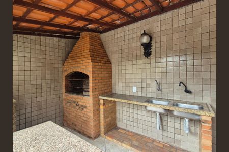 Apartamento à venda com 198m², 4 quartos e 3 vagas Apartamento à venda com 198m², 4 quartos e 3 vagasÁrea comum