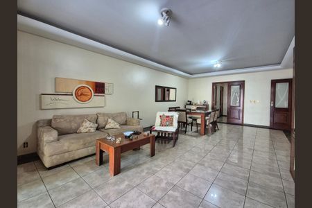 Apartamento à venda com 198m², 4 quartos e 3 vagas Apartamento à venda com 198m², 4 quartos e 3 vagasSala