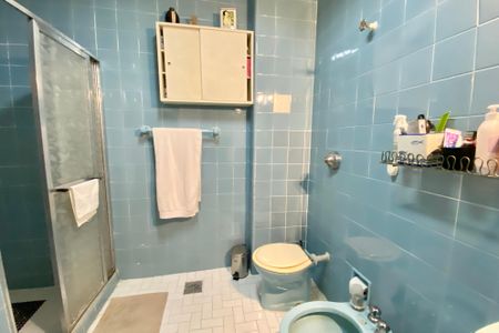 Apartamento à venda com 63m², 2 quartos e sem vaga Apartamento à venda com 63m², 2 quartos e sem vagaBanheiro