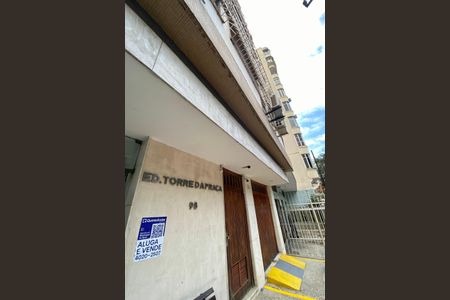 Apartamento à venda com 63m², 2 quartos e sem vaga Apartamento à venda com 63m², 2 quartos e sem vagaFachada