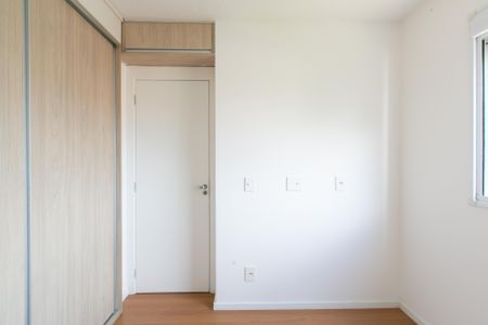 Quarto 1 de apartamento à venda com 2 quartos, 46m² em Vila Carmosina, São Paulo