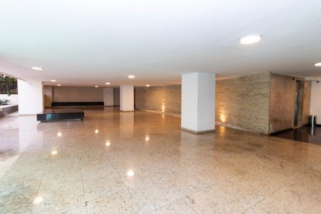 Apartamento para alugar com 136m², 3 quartos e 1 vagaHall de entrada