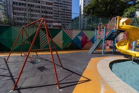 Apartamento para alugar com 136m², 3 quartos e 1 vagaÁrea comum - Playground