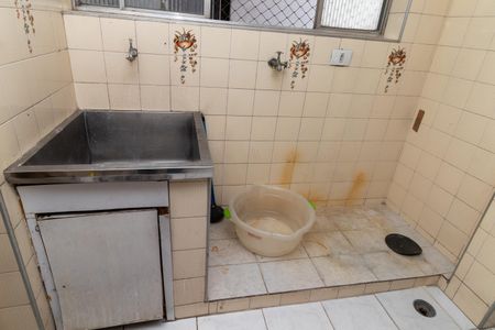 Apartamento para alugar com 136m², 3 quartos e 1 vagaÁrea de Serviço