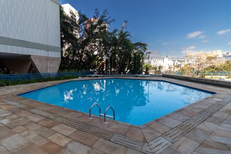 Apartamento para alugar com 136m², 3 quartos e 1 vagaÁrea comum - Piscina