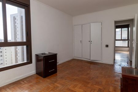 Apartamento para alugar com 136m², 3 quartos e 1 vagaSuíte
