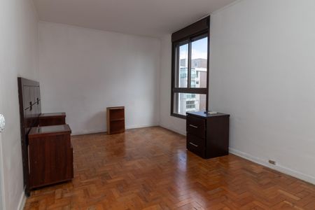 Apartamento para alugar com 136m², 3 quartos e 1 vagaSuíte