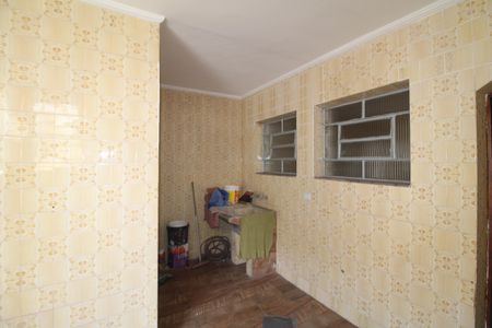 Casa à venda com 95m², 3 quartos e 1 vagaÁrea de Serviço