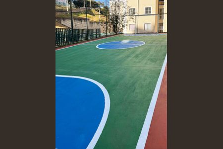 Apartamento à venda com 47m², 2 quartos e sem vagaÁrea comum