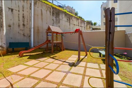 Apartamento à venda com 47m², 2 quartos e sem vagaÁrea comum