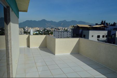 Apartamento à venda com 104m², 4 quartos e 2 vagasCobertura