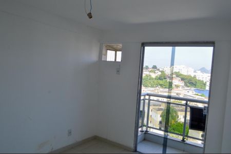 Apartamento à venda com 104m², 4 quartos e 2 vagasBanheiro da Suíte 1