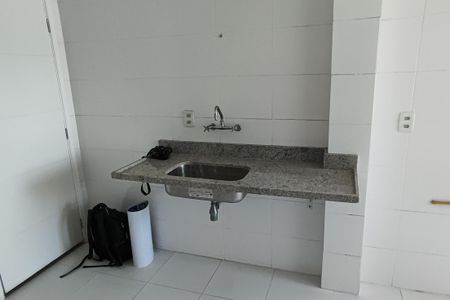 Apartamento à venda com 104m², 4 quartos e 2 vagasCozinha