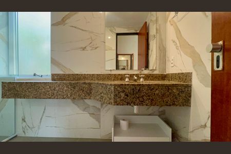 Apartamento para alugar com 40m², 1 quarto e 1 vaga Apartamento para alugar com 40m², 1 quarto e 1 vagaBanheiro