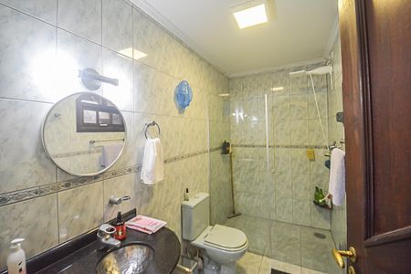 Casa à venda com 307m², 3 quartos e 3 vagasBanheiro Social