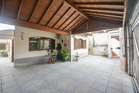 Casa à venda com 307m², 3 quartos e 3 vagasGaragem
