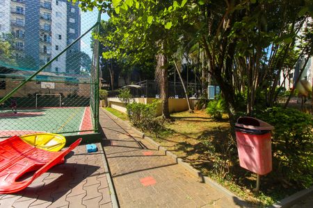 Apartamento à venda com 47m², 2 quartos e 1 vaga Apartamento à venda com 47m², 2 quartos e 1 vagaÁrea comum - Quadra Esportiva