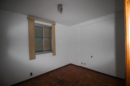 Apartamento para alugar com 130m², 3 quartos e sem vagaQuarto 1