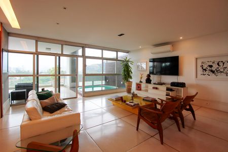 Apartamento à venda com 154m², 3 quartos e 2 vagasSala