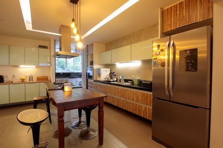 Apartamento à venda com 154m², 3 quartos e 2 vagasCozinha