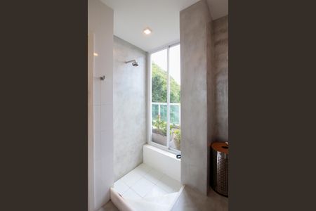 Apartamento à venda com 154m², 3 quartos e 2 vagasBanheiro da Suíte