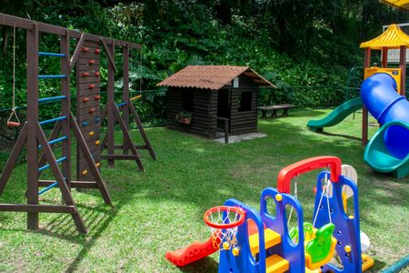 Apartamento à venda com 154m², 3 quartos e 2 vagasÁrea comum - Playground