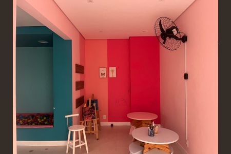 Apartamento à venda com 31m², 1 quarto e sem vaga Apartamento à venda com 31m², 1 quarto e sem vagaBrinquedoteca